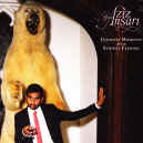 aziz-ansari-intimate-moments-900.JPG (122713 bytes)
